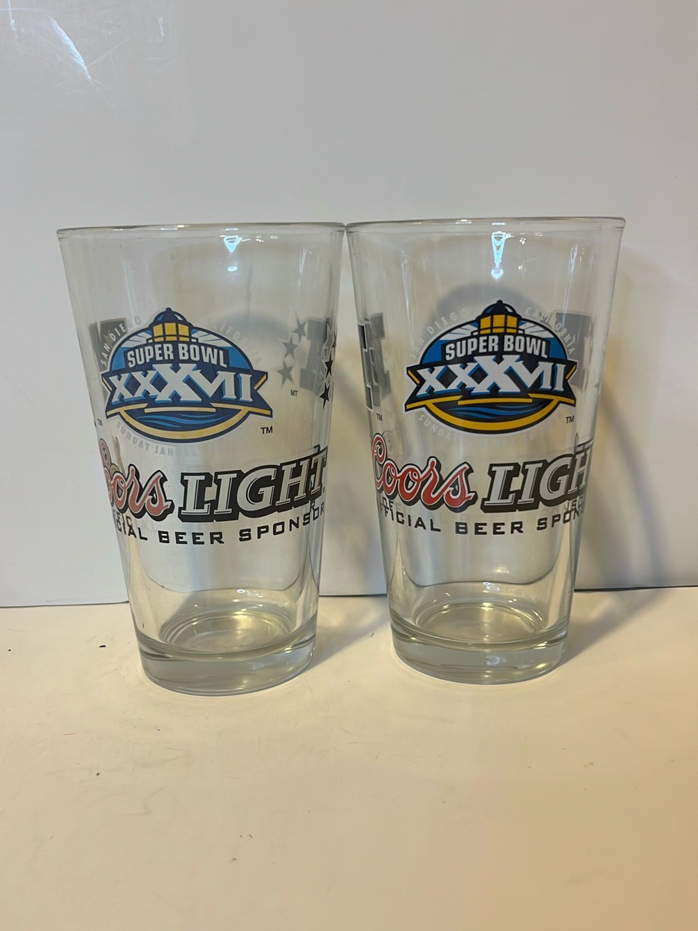 2 pint glasses Coors light Super Bowl